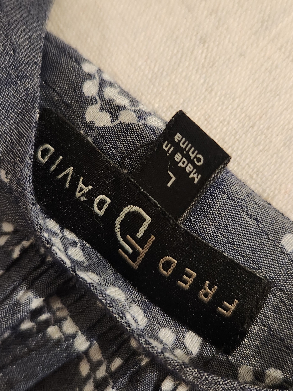 Fred David Navy and White Patterned V-Neck Tunic - Picture 5 of 5
